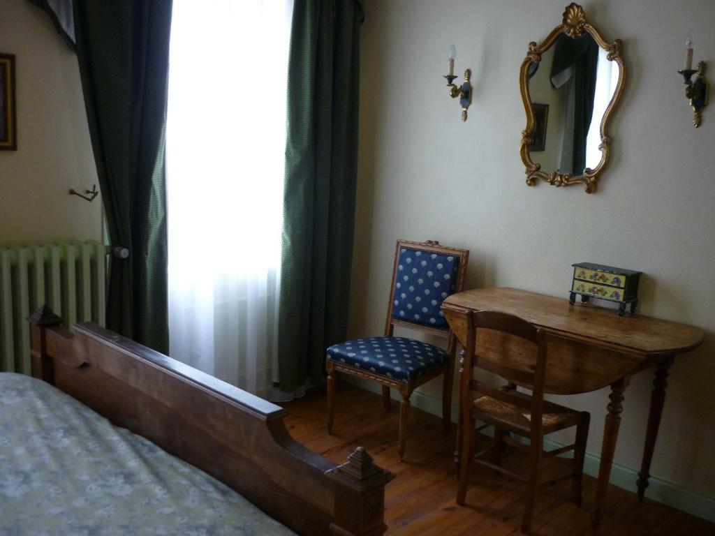 Chambres D'Hotes Le Jardin D'Alice Le Tilleul 객실 사진